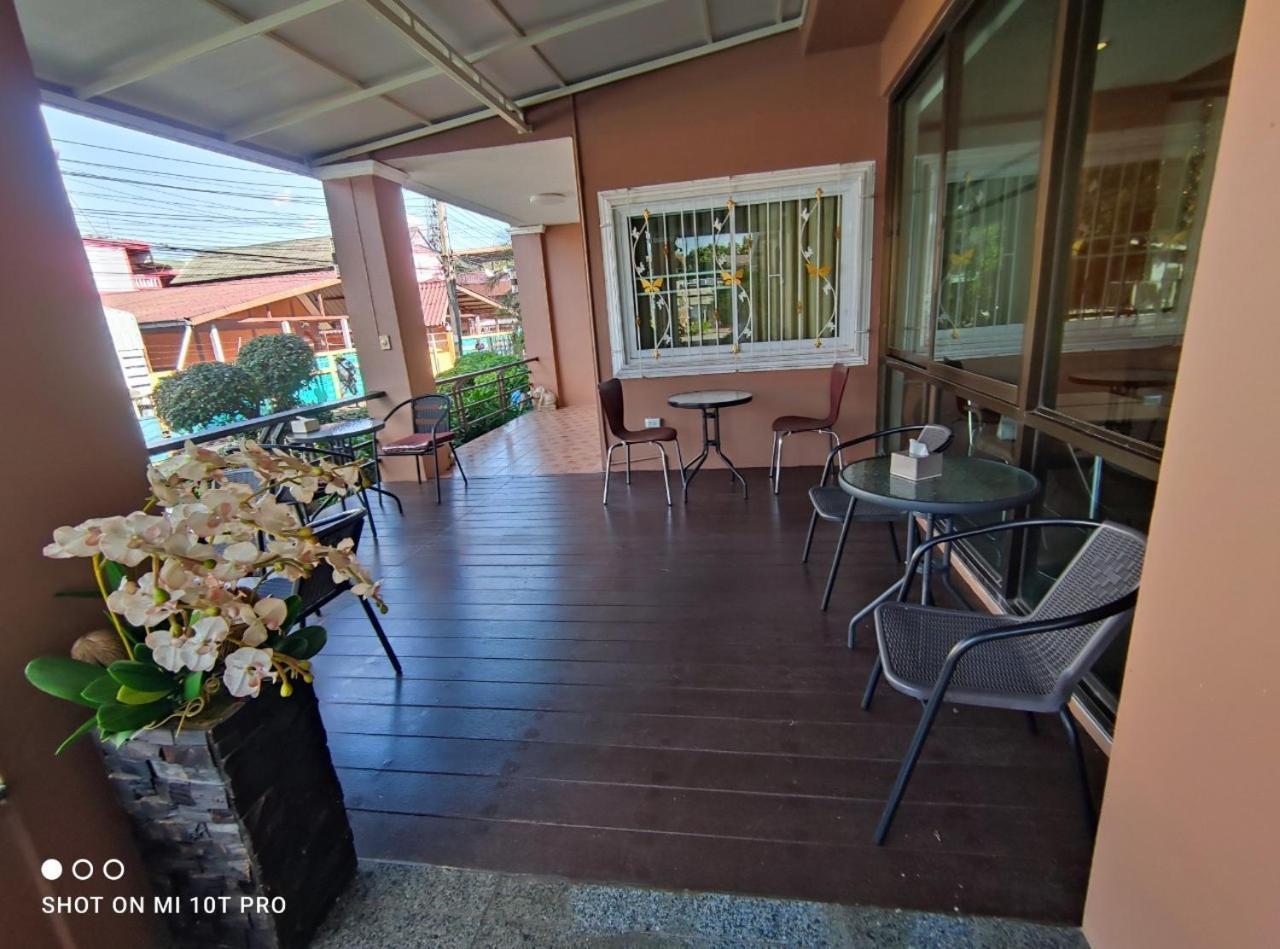 Areena Resort And Hotel Uttaradit Extérieur photo
