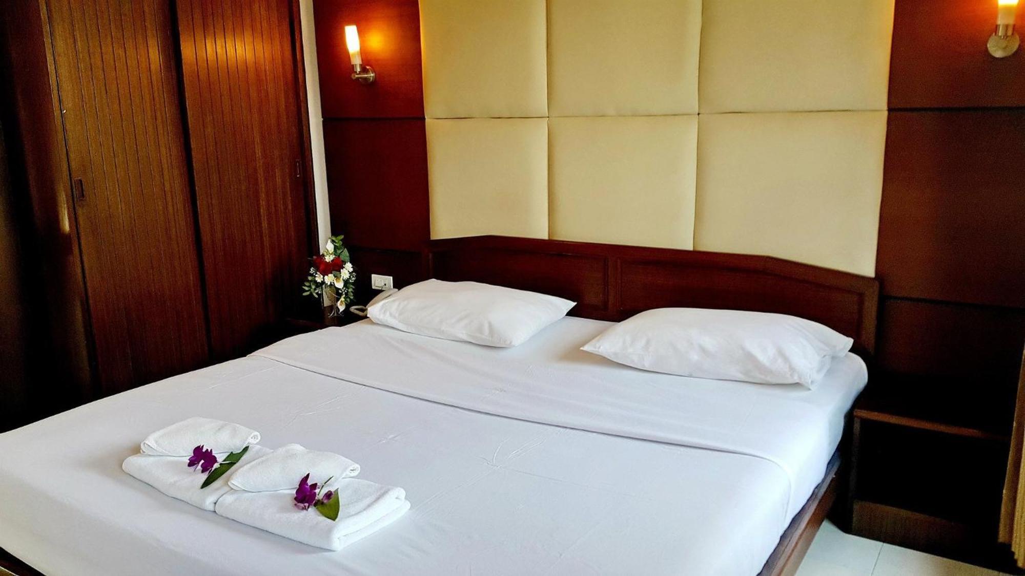 Areena Resort And Hotel Uttaradit Extérieur photo